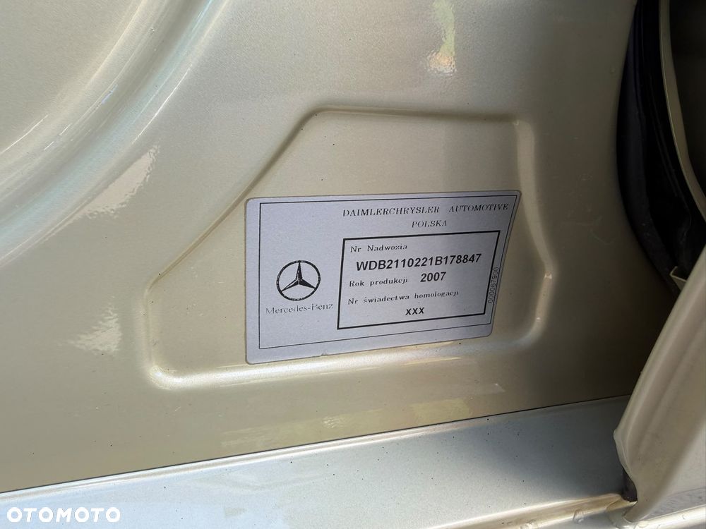 Mercedes-Benz Klasa E - 16