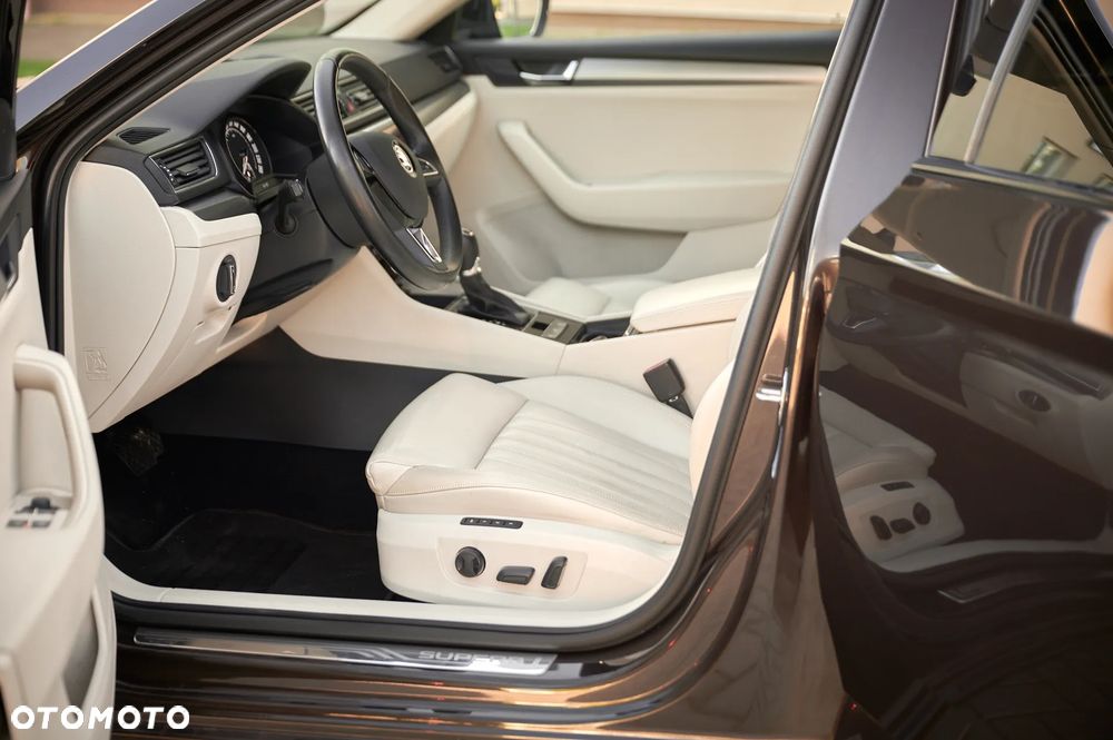 Skoda Superb - 24