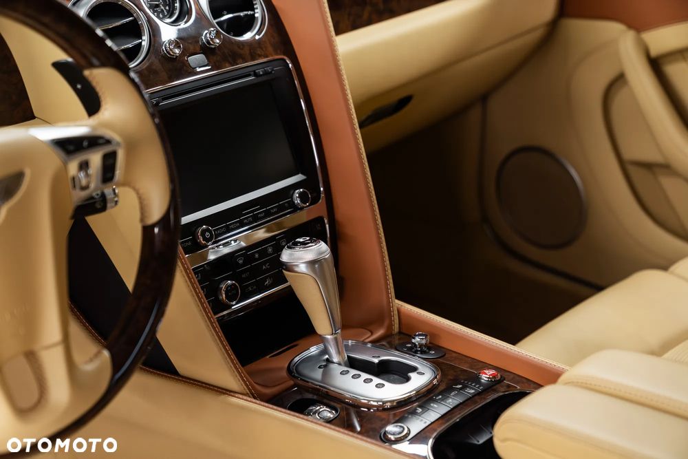 Bentley Continental GT - 33