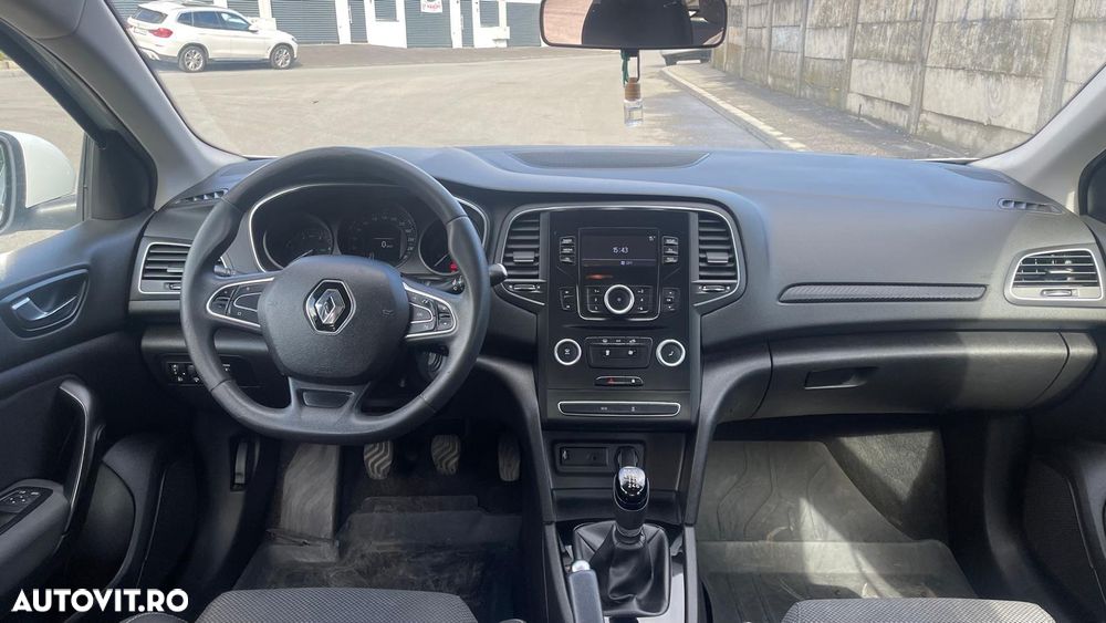 Renault Megane Blue dCi 95 Life - 8