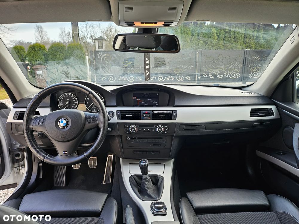 BMW Seria 3 320i Edition Exclusive - 19