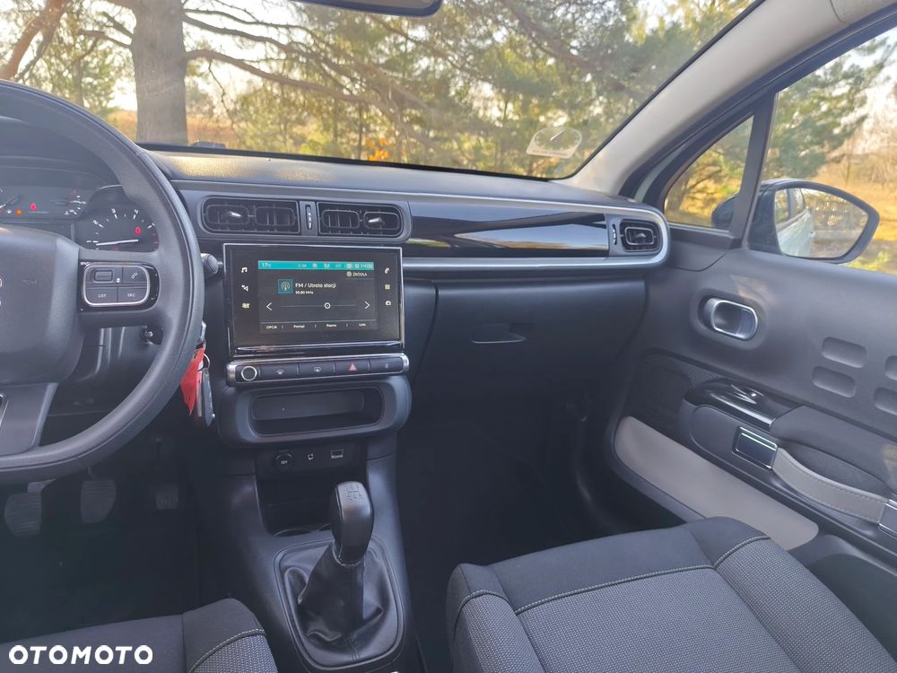 Citroën C3 Pure Tech (VTi) 82 Exclusive - 19