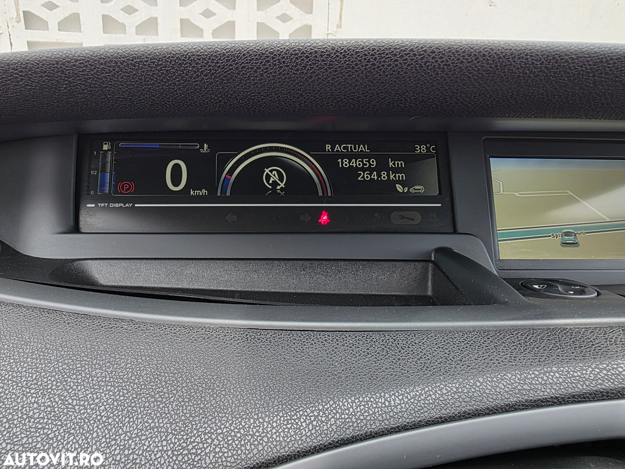 Renault Scenic ENERGY TCe 130 INTENS - 4