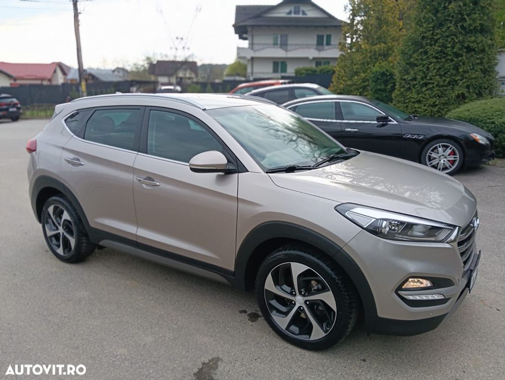 Hyundai Tucson blue 1.7 CRDi 2WD DCT Style - 17