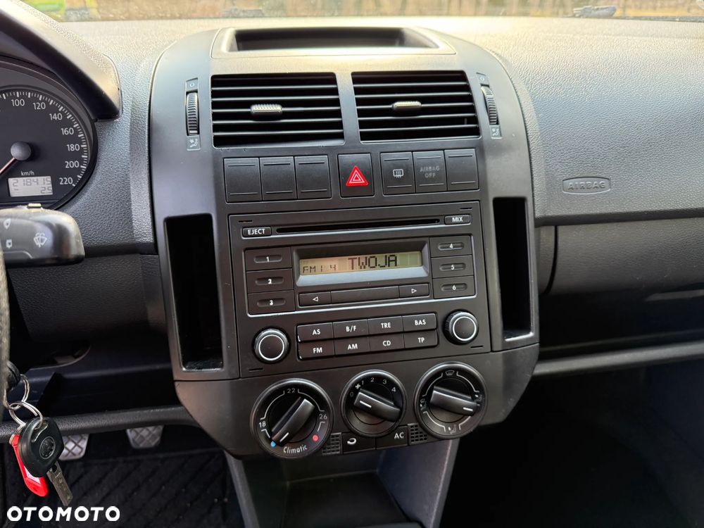 Volkswagen Polo 1.2 12V Highline - 18