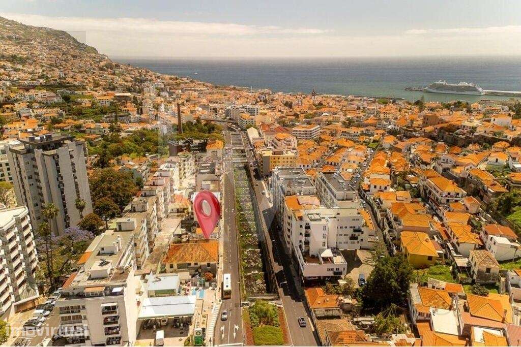 Prédio para recuperar | Rua 31 de Janeiro - Grande imagem: 5/23