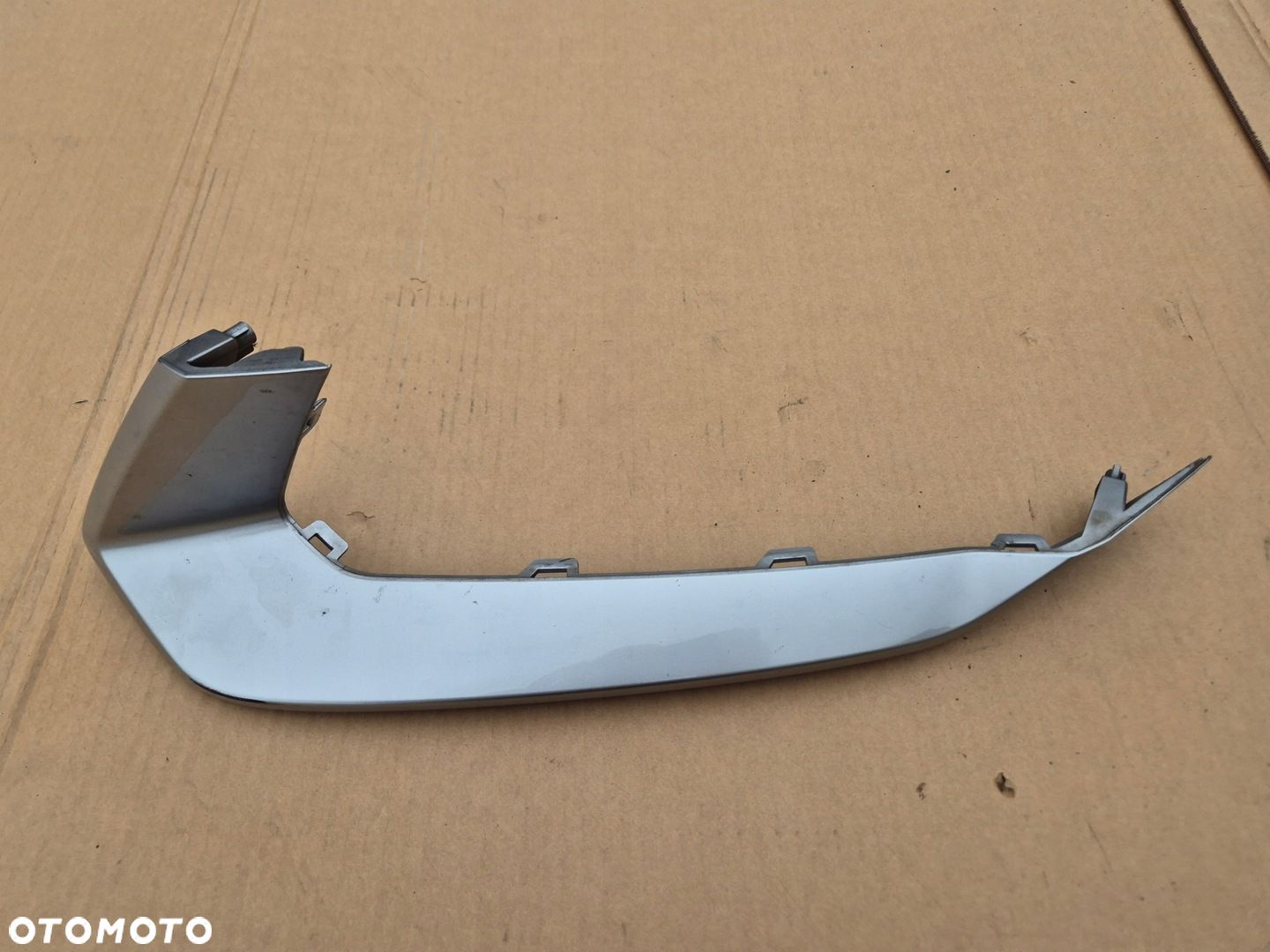 KIA Sportage V lewa listwa zderzaka.OEM. 2021-25 - 1