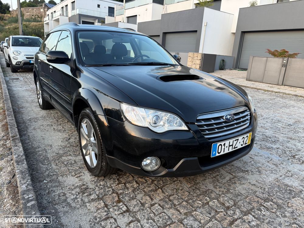 Subaru Legacy Outback - 11