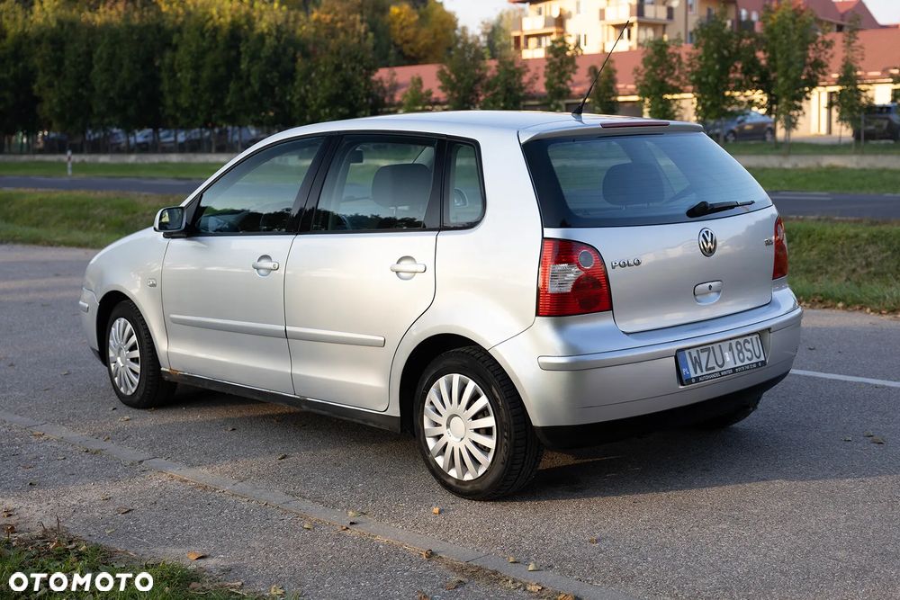 Volkswagen Polo 2003 photo 4