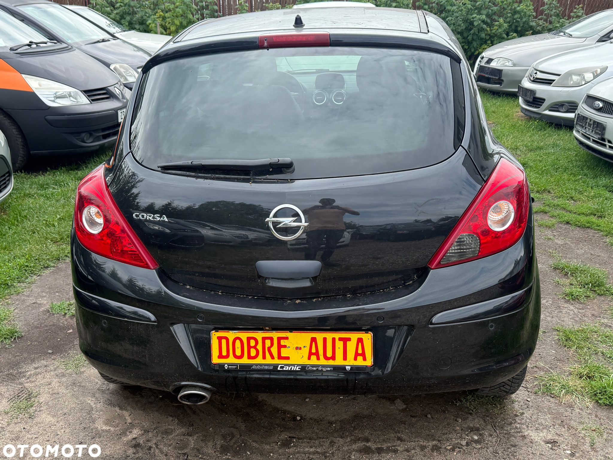 Opel Corsa 1.4 16V Innovation - 26