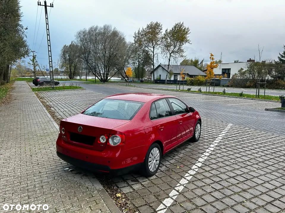 Volkswagen Jetta 1.4 TSI Trendline - 8