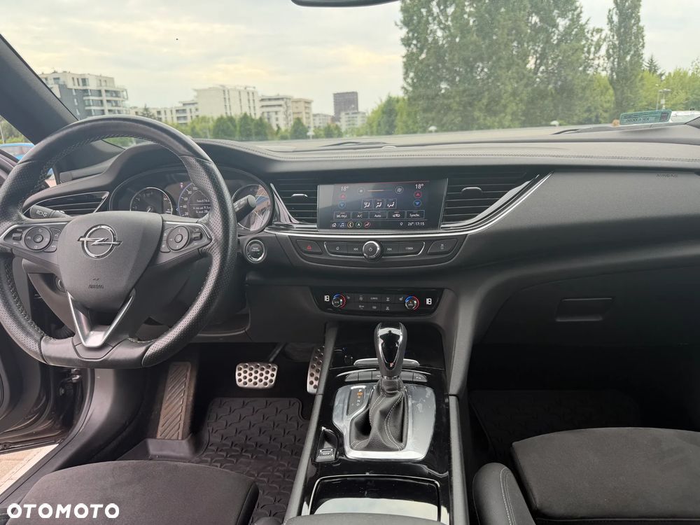 Opel Insignia 2.0 CDTI Ultimate S&S - 25