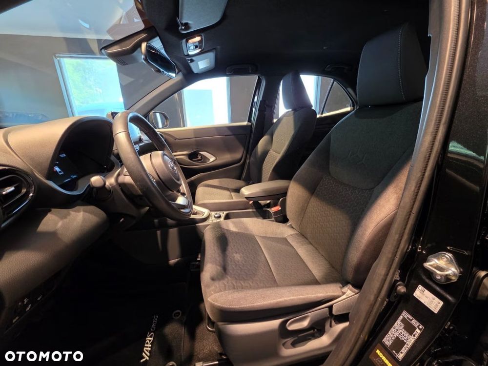 Toyota Yaris Cross Hybrid 1.5 Active - 10