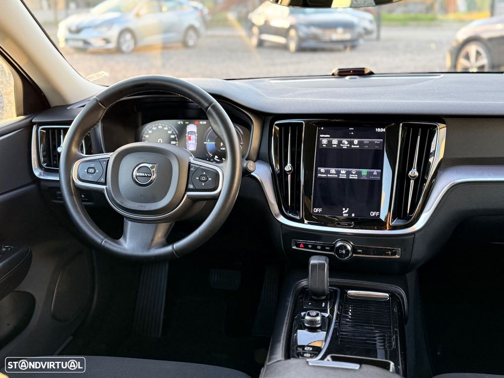 Volvo V60 2.0 T6 AWD TE Inscription - 38
