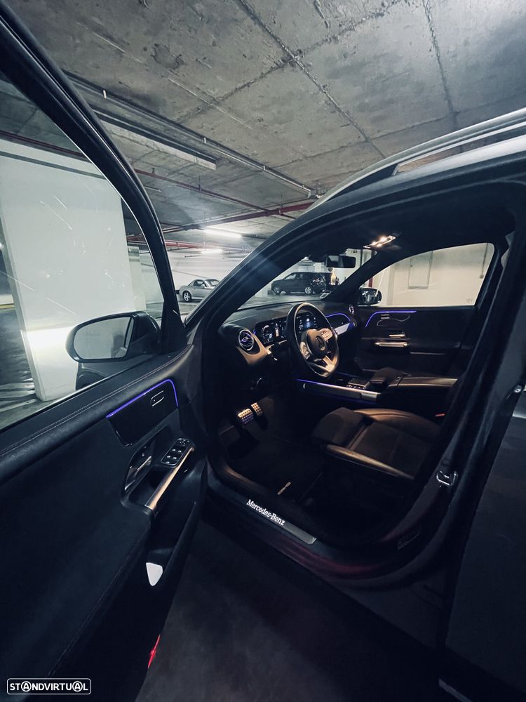 Mercedes-Benz GLB 180 d AMG Line - 19