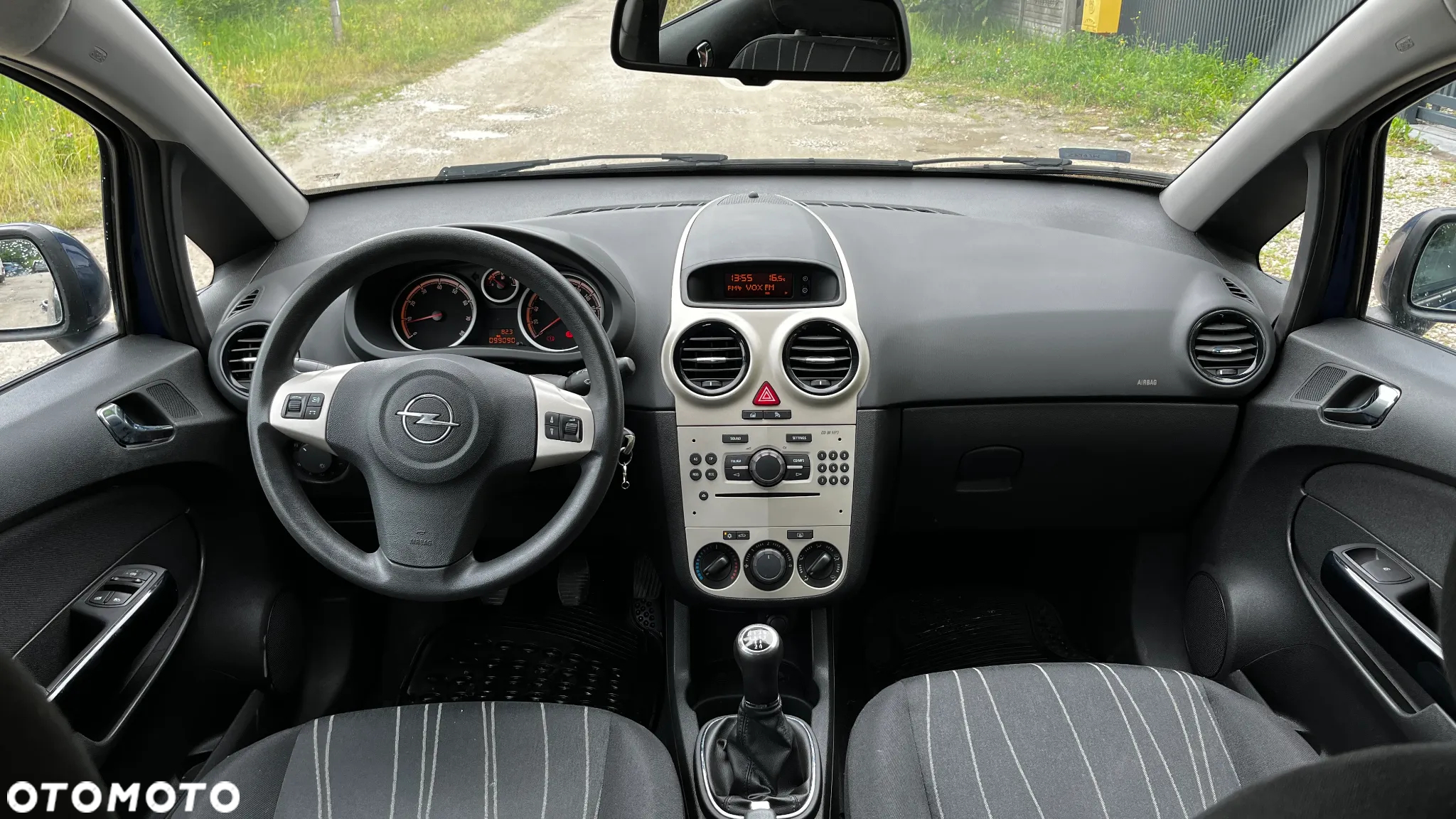 Opel Corsa 1.2 16V Enjoy - 17