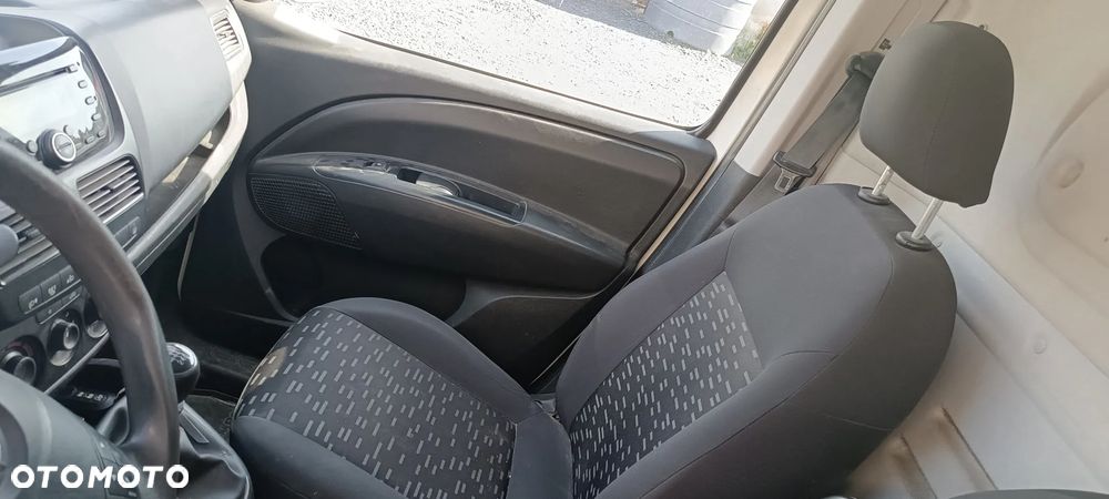 Opel Combo van - 8
