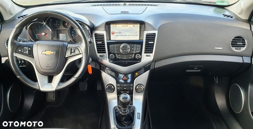 Chevrolet Cruze - 8