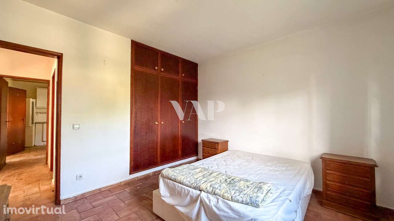 Moradia T3 para Renovar com Piscina em Zona Tranquila na Assumadinha, - Grande imagem: 4/23