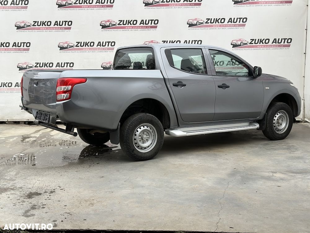 Mitsubishi L200 Double Cab M/T Invite - 6