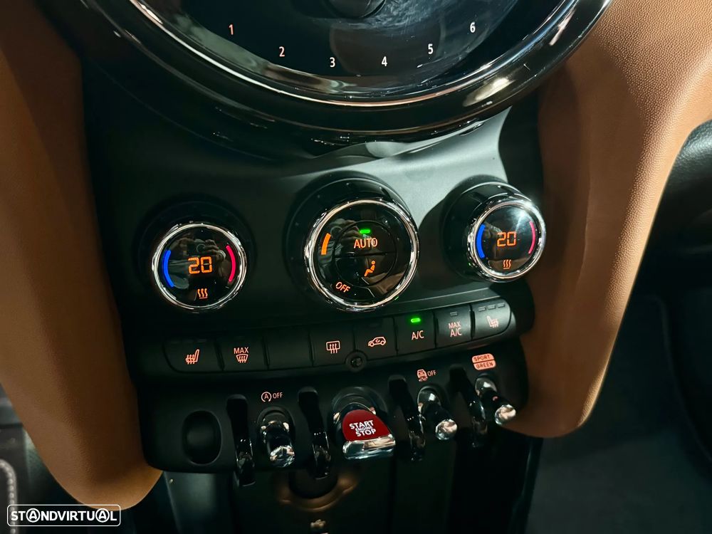 MINI 5 Portas Cooper Premium Yours Auto - 33