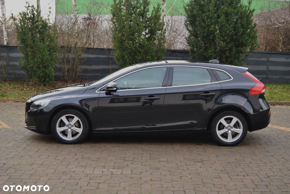Volvo V40 D2 - 18
