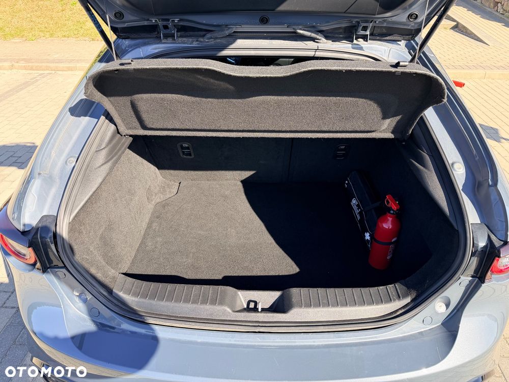 Mazda 3 2.0 mHEV Enso - 11