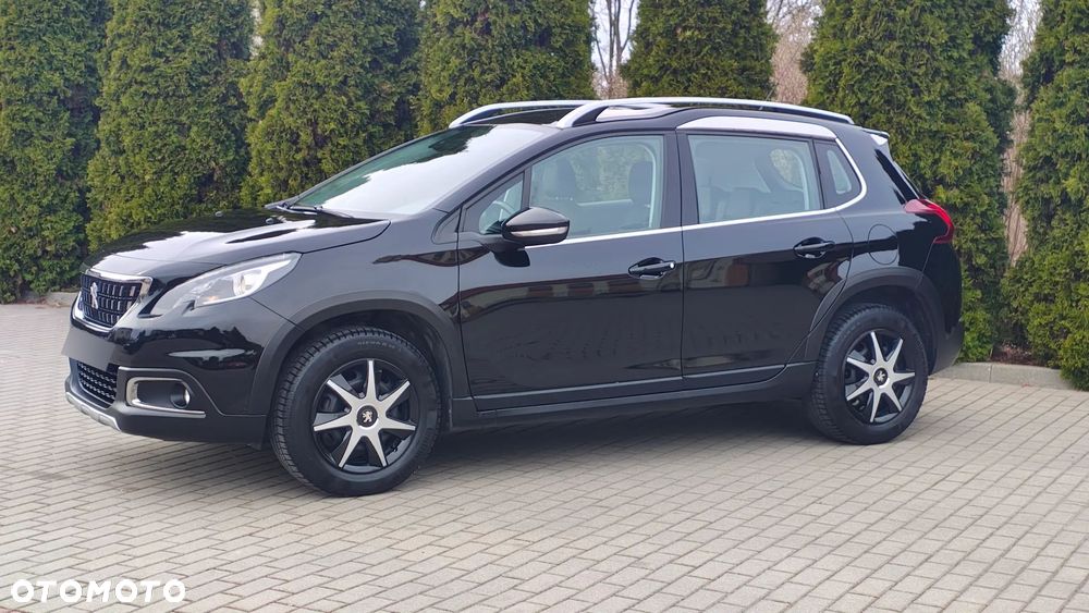 Peugeot 2008 1.6 BlueHDi Allure S&S - 3