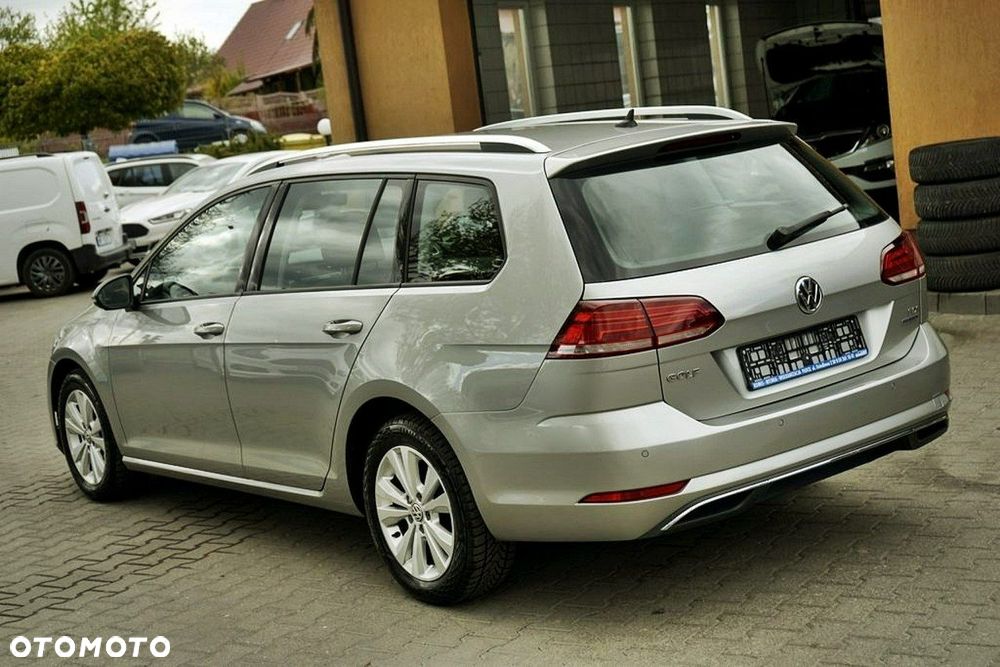 Volkswagen Golf 1.6 TDI (BlueMotion Technology) DSG Comfortline - 3
