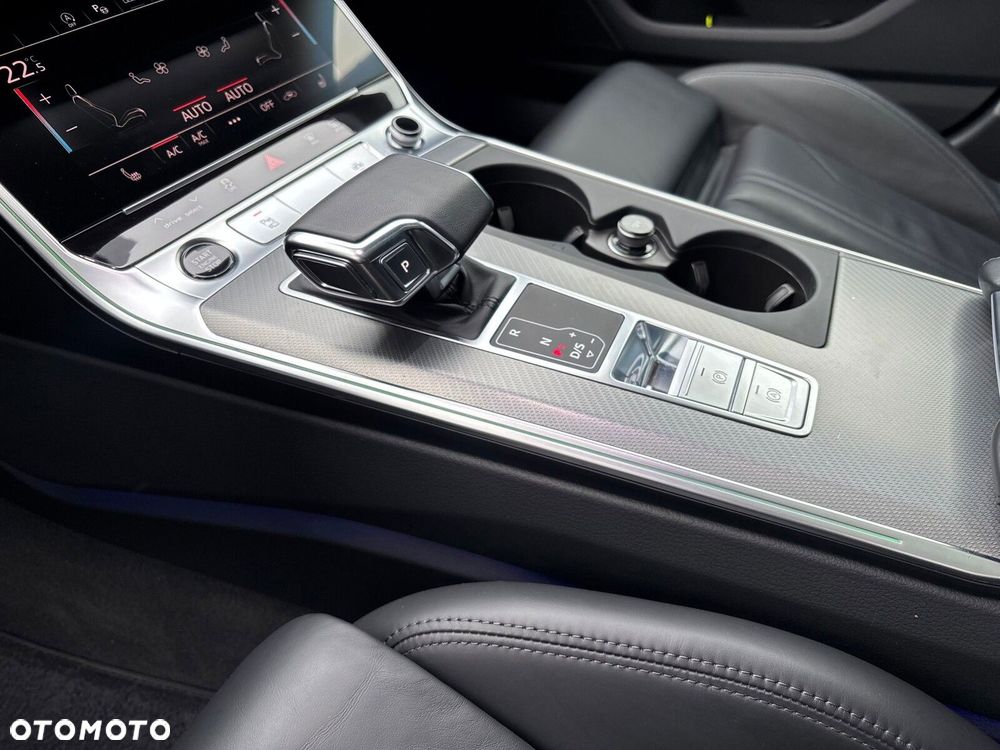 Audi A6 Avant - 19