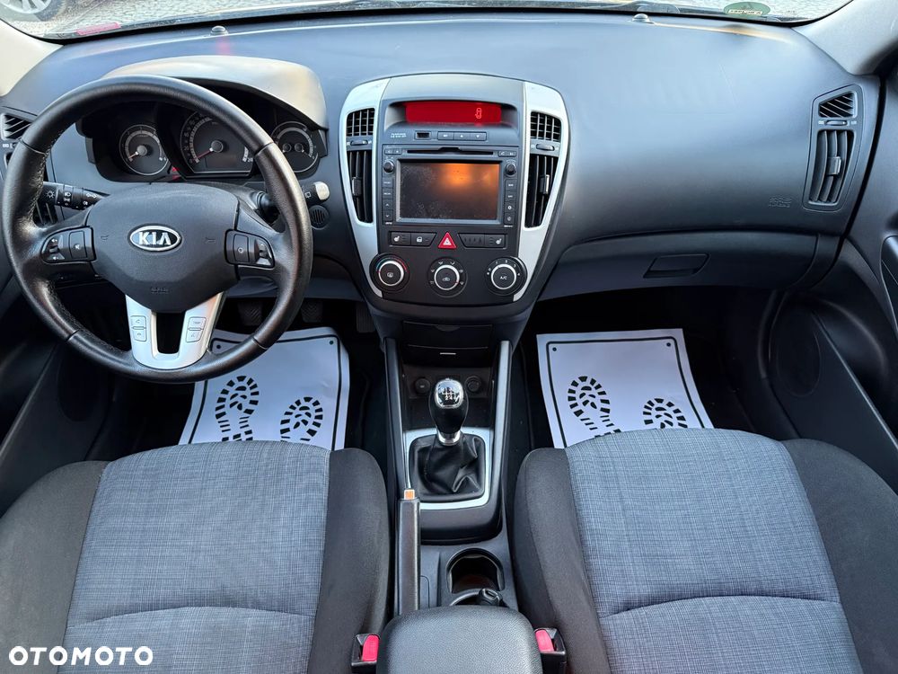 Kia Ceed 1.6 Crdi Comfort + - 16