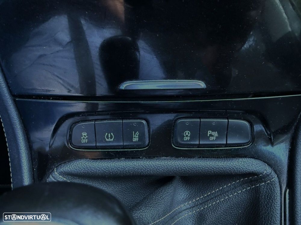 Opel Grandland X 1.5 CDTI Design & Tech - 32