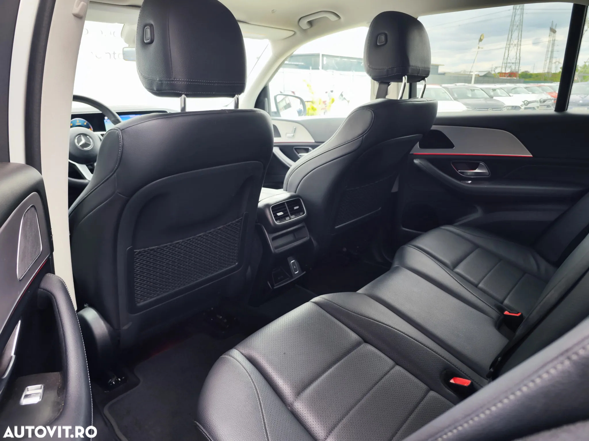Mercedes-Benz GLE 300 d 4MATIC - 12