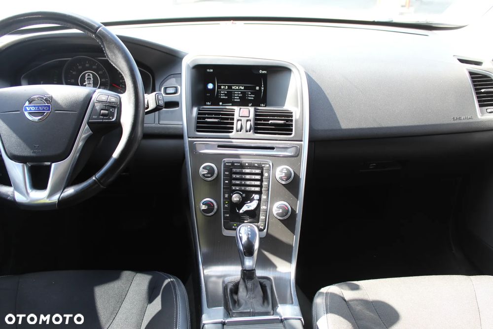 Volvo XC 60 T5 Drive-E Momentum - 15