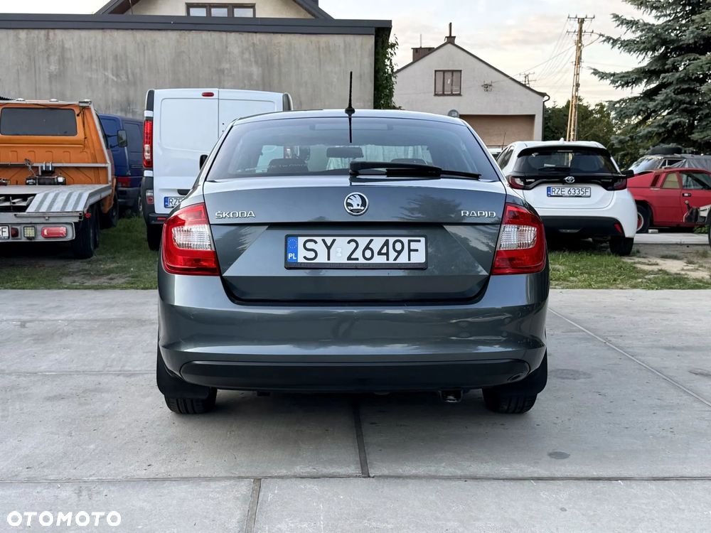 Skoda RAPID 1.2 TSI Active - 6