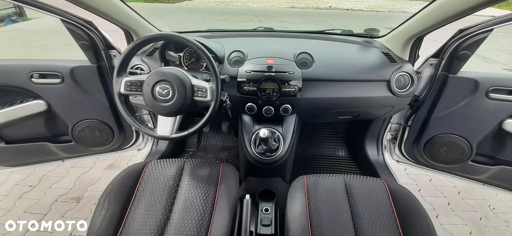 Mazda 2 - 37