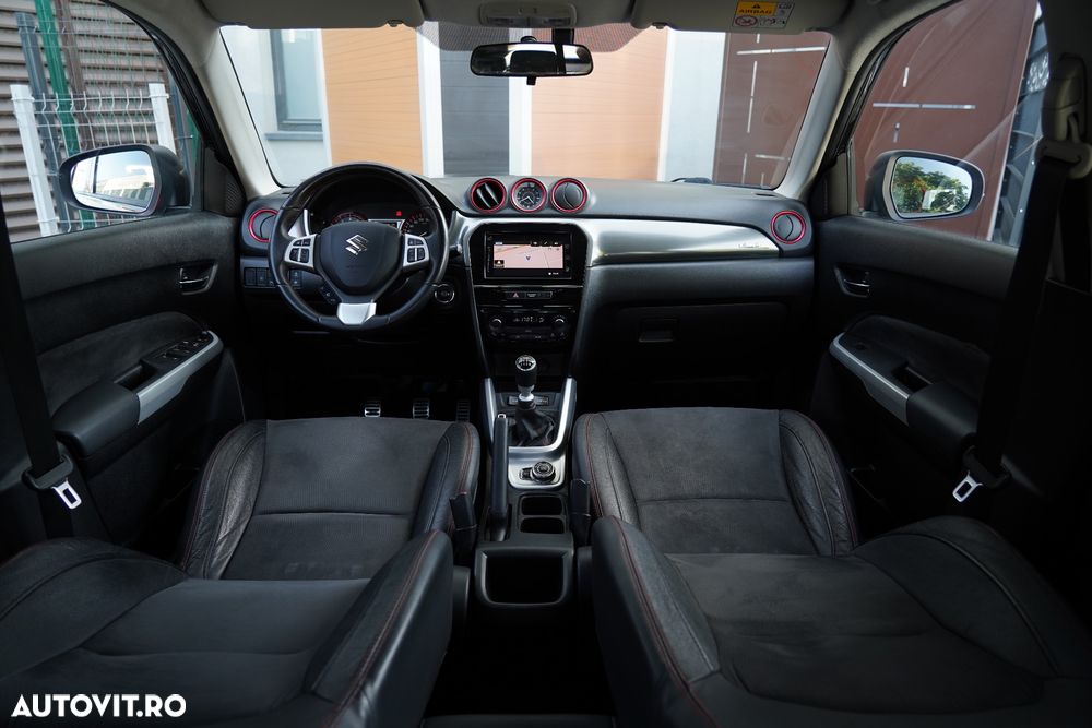 Suzuki Vitara 1.4 Boosterjet AllGrip Comfort+ - 17