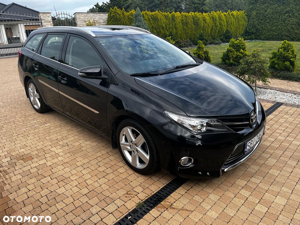 Toyota Auris 1.6 Dynamic MS - 1