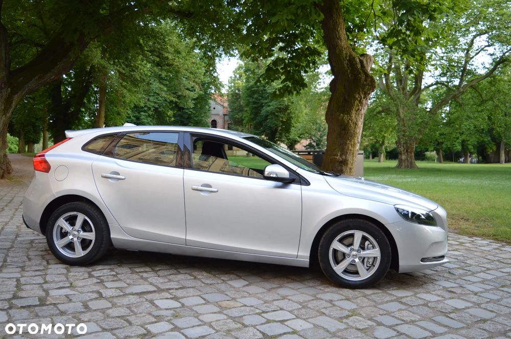 Volvo V40 - 8