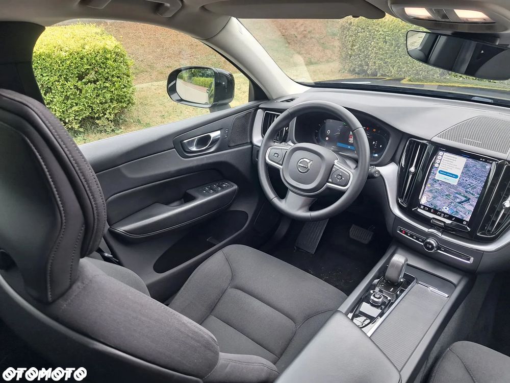 Volvo XC 60 B4 D Geartronic Momentum Pro - 14
