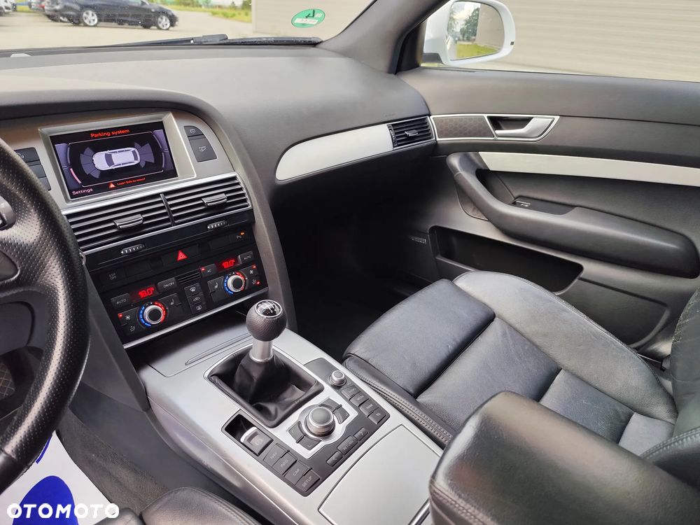 Audi A6 Avant 2.0 TDI - 14