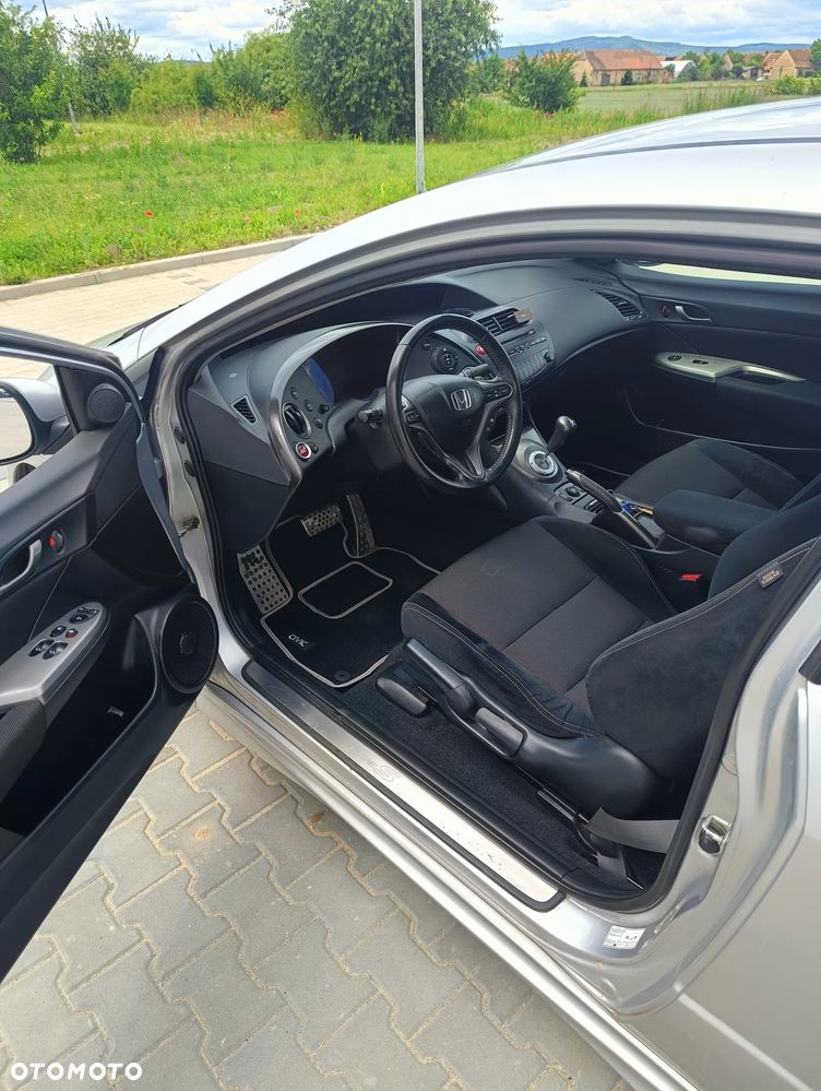 Honda Civic - 8