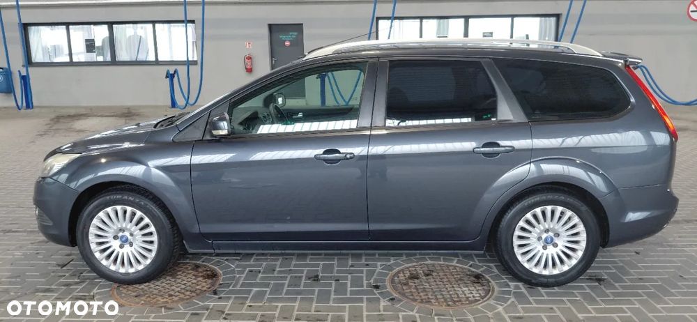 Ford Focus - 11