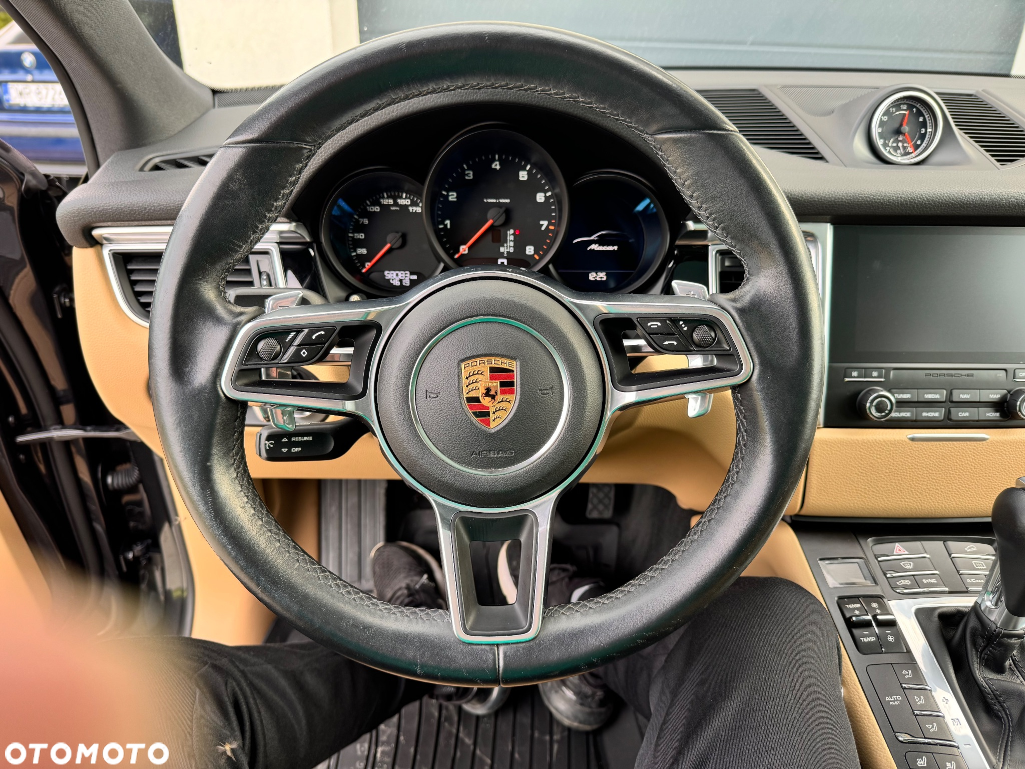 Porsche Macan Standard - 9