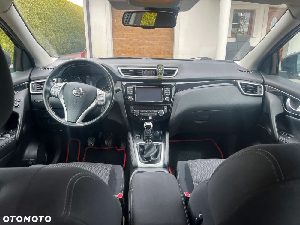 Nissan Qashqai 1.2 DIG-T N-Vision - 13