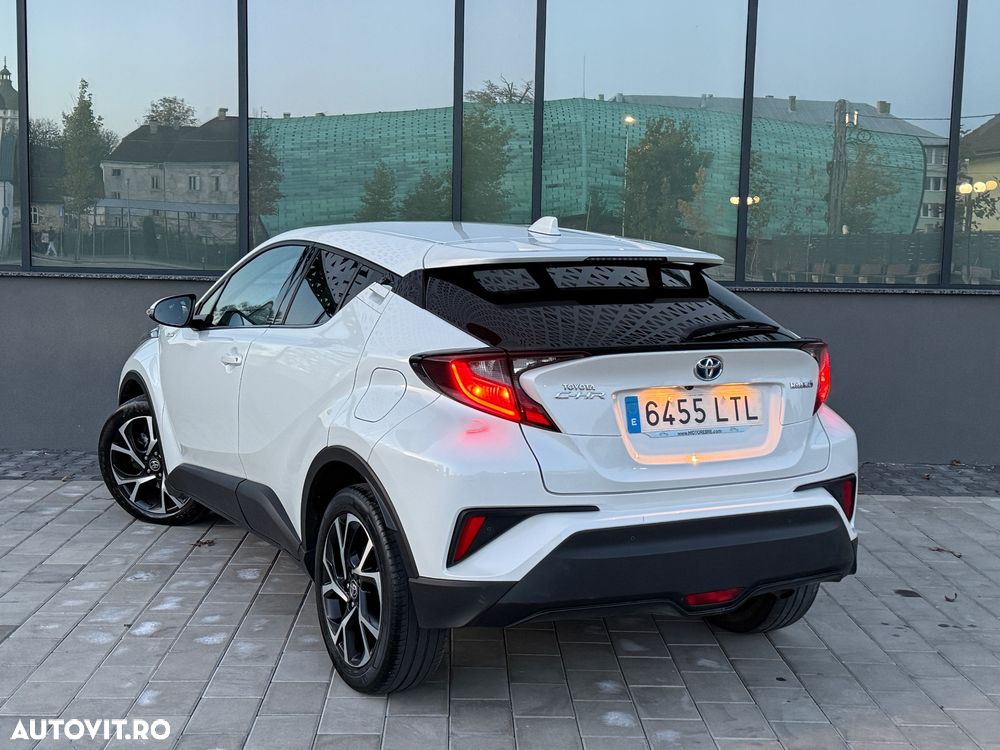 Toyota C-HR 1.8 HSD 122 CP 4x2 CVT C-ult Style bi-tone - 16