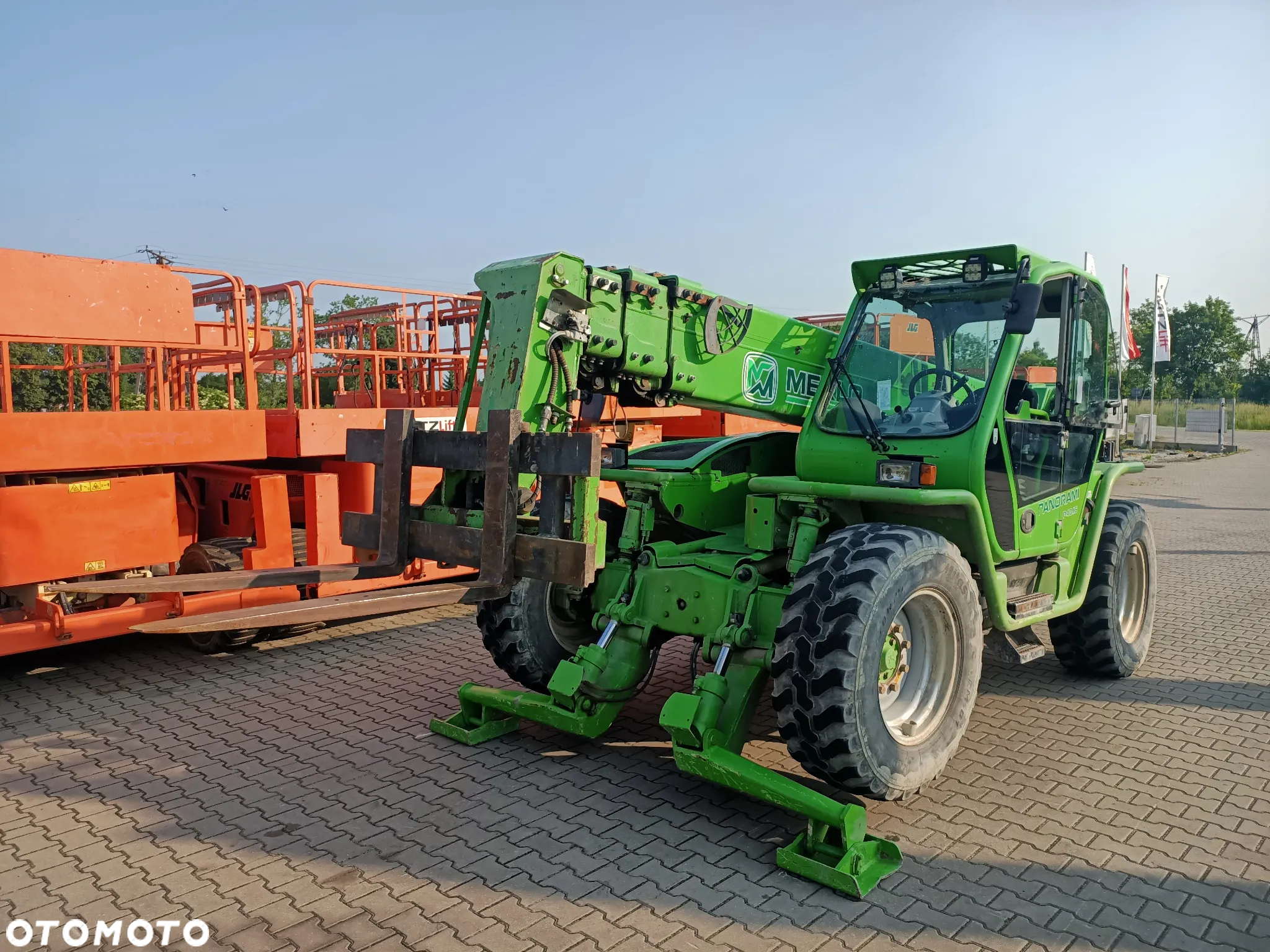 Merlo P40.16 - 3