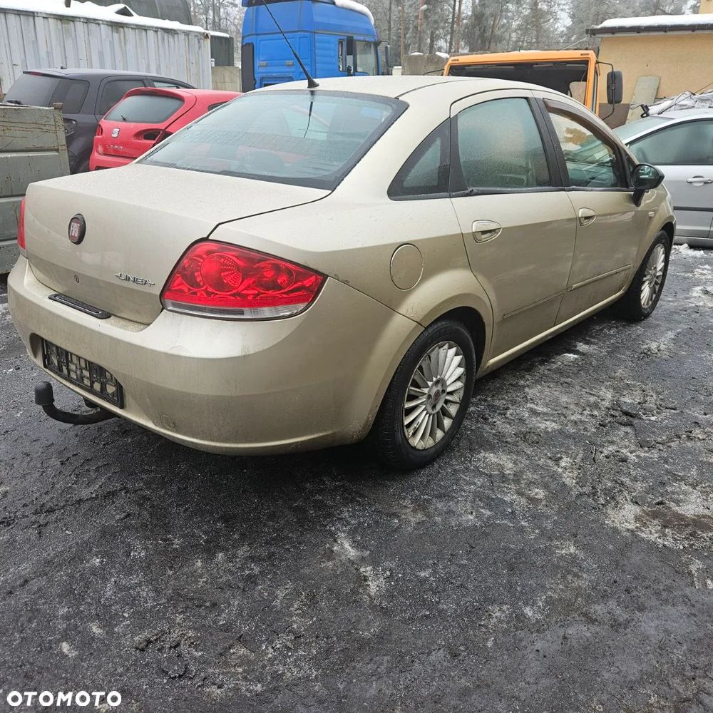 Fiat Linea 1,4 B 57kW / 78 KM (kod lak: 261) pojazd na części: maska, zderzak, drzwi, szyby, lusterka, chłodnica... - 12