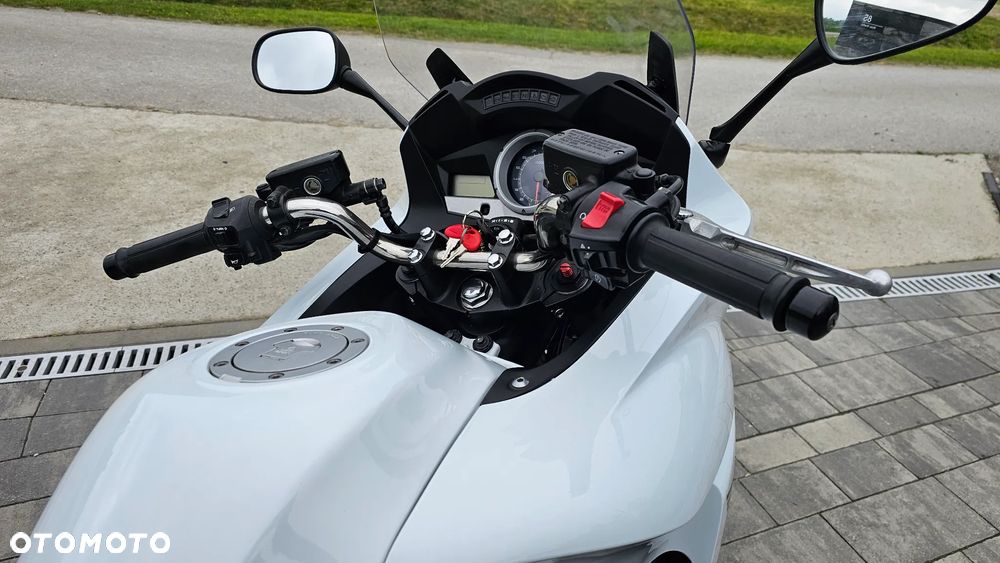Honda CBF - 19