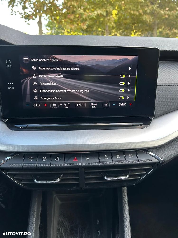 Skoda Octavia Combi 2.0 TDI DSG Clever - 24